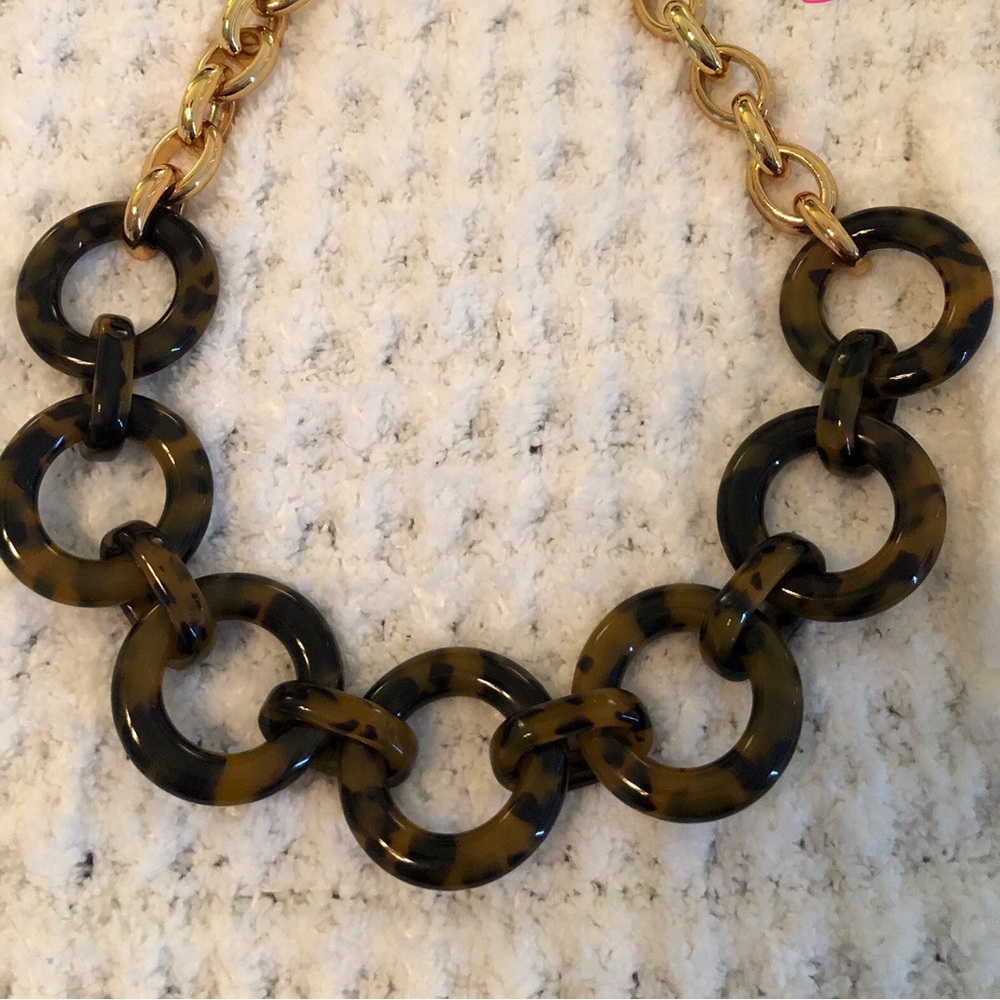 J.Crew tortoise necklace. So versatile. Never been worn.